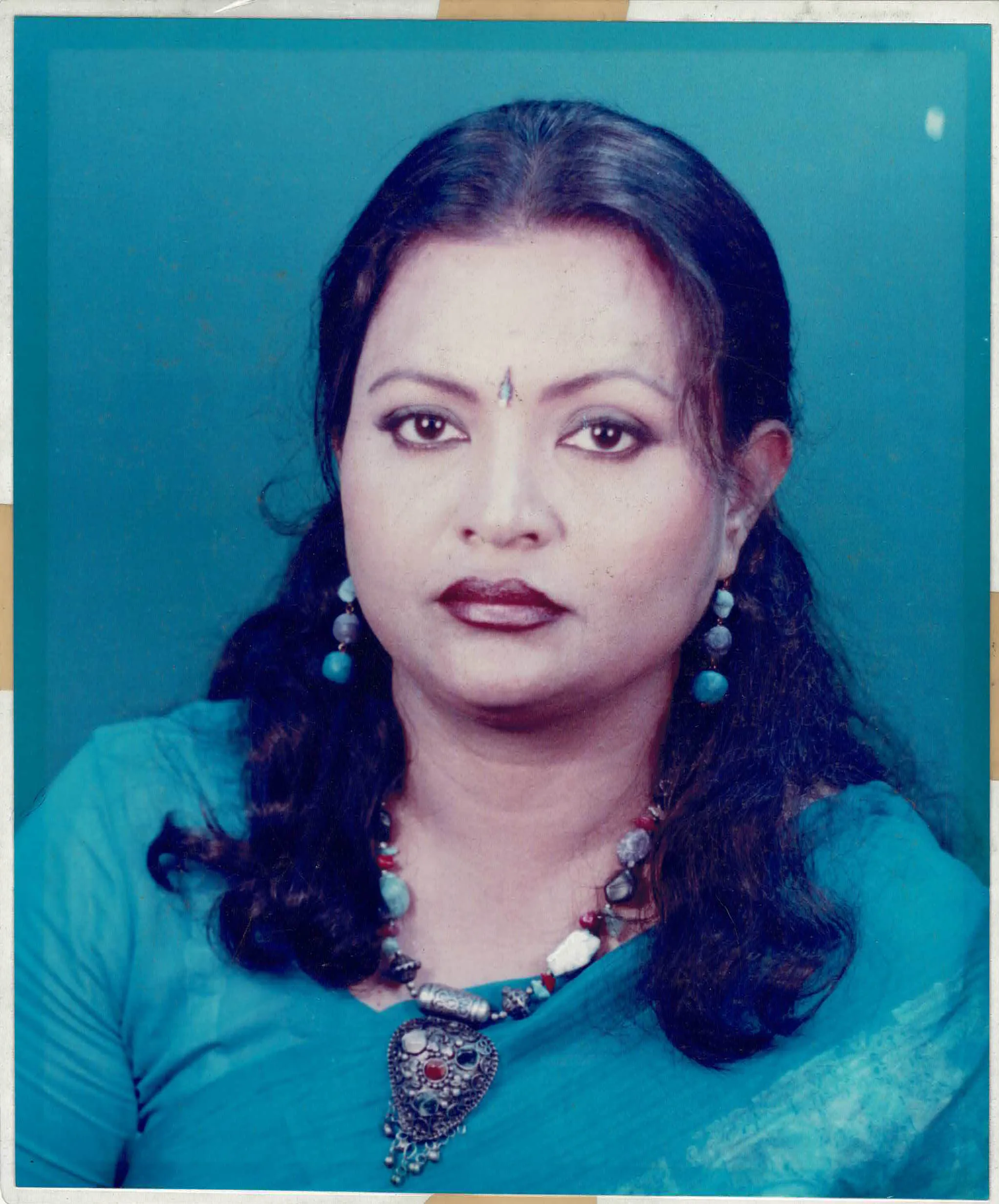 লায়লা নূর জাতীয় ক্রীড়া পুরস্কারপ্রাপ্ত ক্রীড়াবিদ (সাঁতার)-২০০৪